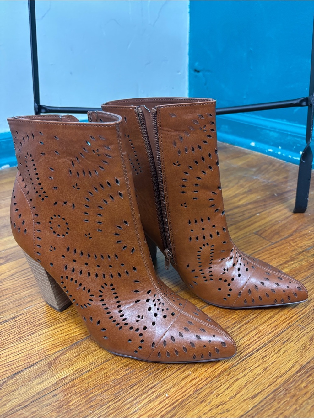 Carlos by Carlos Santana Womens Taryn Leather Block Heel Boot Shoes 9.5 ■■NEW■■ - Picture 1 of 6